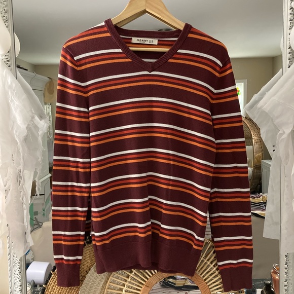 Old Navy Sweater - Picture 6 of 7